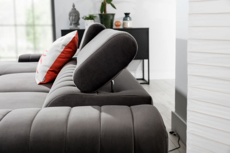 Greyson-naroznik_09210_maly-RGB